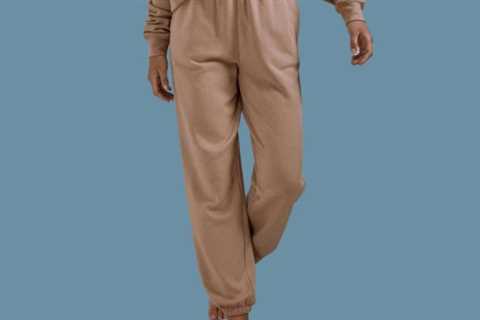 Treat Yourself: These Buttery Soft ‘Silksweats’ Are The Ultimate Temperature Regulating Loungewear