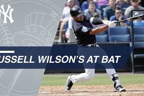 Russell Wilson bats for first time in Spring Training