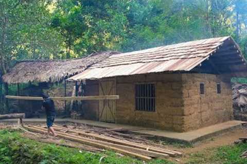 Upgrade and Installing a Planks Roof on Cabin, build cabin in the woods. Primitive Skills (ep188)