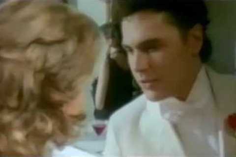 Gazebo - I Like Chopin [Original video 1983 + Lyrics]
