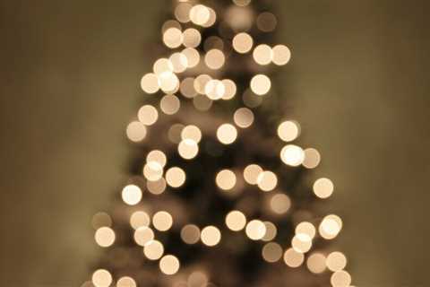 13 Christmas Light Dangers You Need To Know