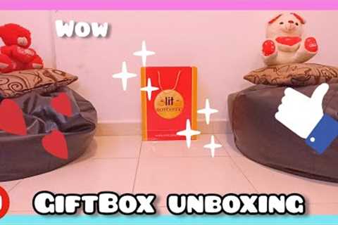 Shahzana Unboxes gifts that she got from Mega Mall, Sharjah