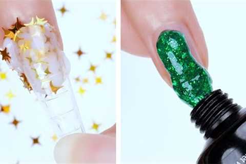 Rainbow color pencil nail ideas | The Simpson nail art | Powder coated mirror nail design