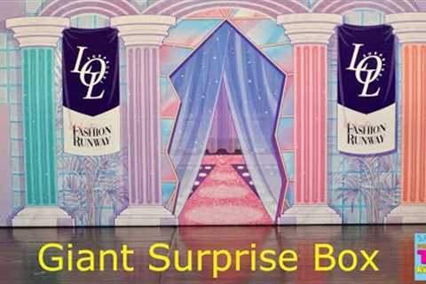 LOL Surprise Winter Fashion Runway Giant Surprise Box Unboxing | PSToyReviews