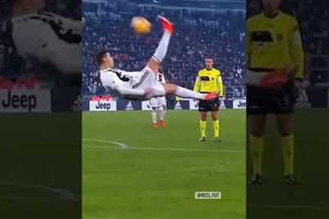 Bycycle kick up 🤫 | #cristiano #ronaldo #ronaldobycyclekickup #ronaldogoals #messi #shorts..