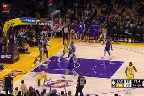 LEBRON EMPATHIC DUNK VS CLIPPERS!