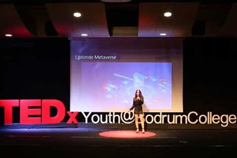 EĞİTİMDE METAVERSE | Buse Çolpan | TEDxYouth@BodrumCollege