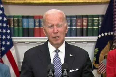 Biden Warns Oil Firms He'll Seek to Tax 'Windfall' Profits