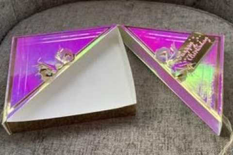 Double Triangle gift box