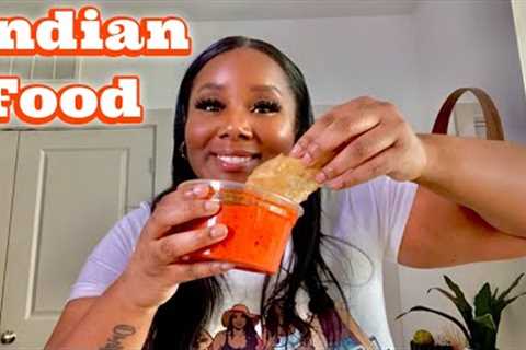 Trying Indian Food For The First Time | I Am Fee Tv