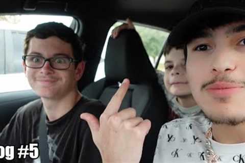 I took my brothers sneaker shopping - Vlog #5