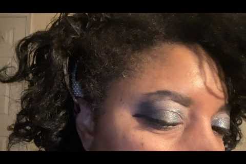 Glittery Smokey Eye | Makeup Tutorial