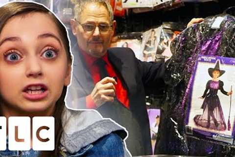 Shauna Rae Goes Halloween Costume Shopping | I Am Shauna Rae