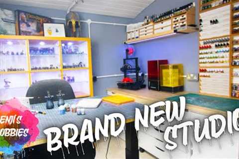 I built the ULTIMATE hobby room in my garage!