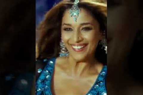 master of expressions 💯 | #aajanachle #madhuridixit #dance #song #music #bollywood #yrf #yrfshorts