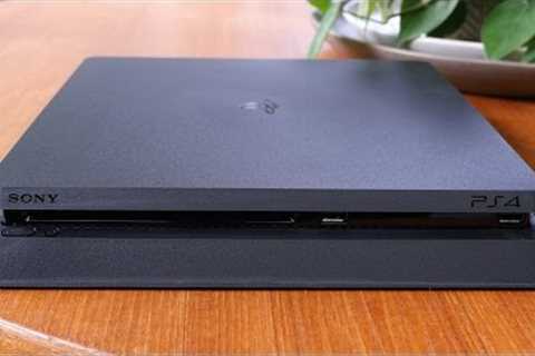 Sony PlayStation 4 Slim Unboxing, Setup and Impressions