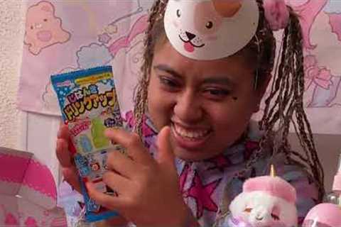 Unboxing 7 Kawaii Boxes