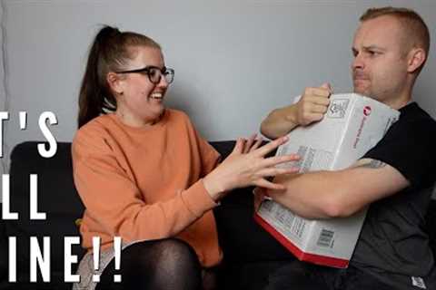 The AUSTRALIAN UNBOXING: AN UNEXPECTED SURPRISE!