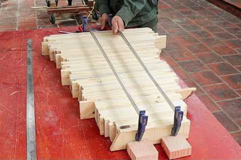How To Make a Christmas Tree Out Of Wooden Slats // DIY Christmas tree - Woodworking Ideas Crafts