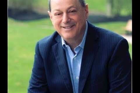 Episode 242-Marc Bernstein on Financial Planning that Addresses Life and Business Stages-with L...