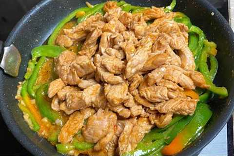 A quick recipe for chicken fillet with green pepper. Everyone liked it.