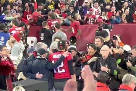 Tom Brady Sweet Caroline Munich NFL   Game Seahawks Bucs 2022