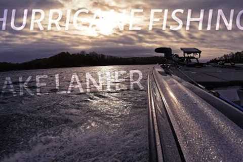 HURRICANE 🌀 FISHING w/ EMIL WAGNER @ LAKE LANIER | FALL TRANSITION | LIVESCOPE