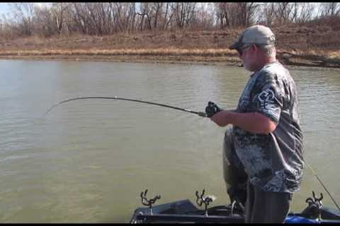 FISH4FUN: FISHING FOR WHITE BASS WITH MY BUDDY BOB