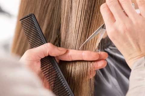 This Haircut Could Be The Key To Instantly Making Your Hair Look Thicker