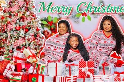 OUR CHRISTMAS MORNING SPECIAL OPENING PRESENTS