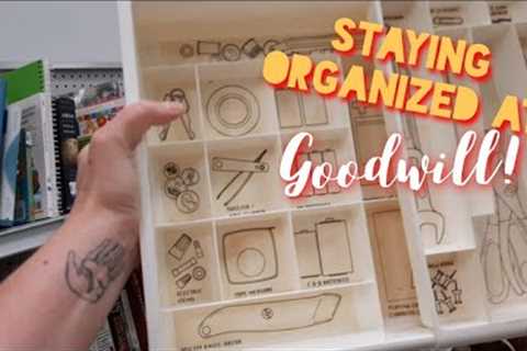 Staying Organized at Goodwill! - Shop Along With Me - Goodwill Thrift Store