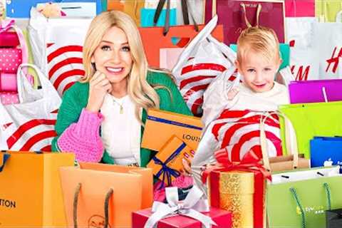 CHRiSTMAS SHOPPiNG for 16 KiDS is NO JOKE! *HELP ME!*