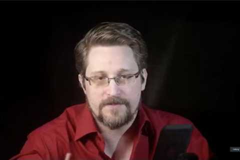 Edward Snowden Talks Tornado Cash Sanctions, Ethereum Merge, DAOs and NFTs at Camp Decrypt 2022