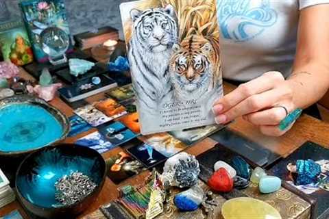LIBRA - TURNING YOUR SKILLS INTO GOLD!!!! CAREER DECEMBER 2022