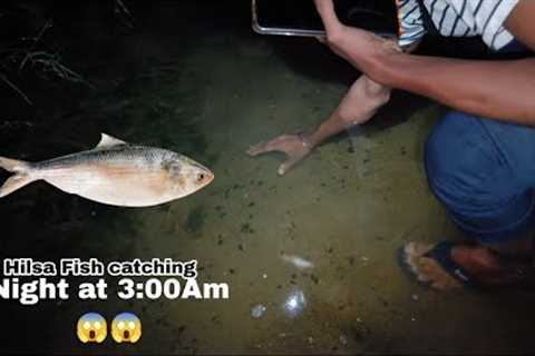 Incredible Big Fish Catching By Hand In River Side Muddy Dry Place With Amazing Technique #fishing​