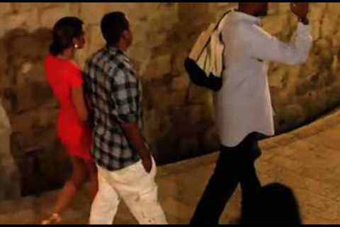Beyonce And Jay-Z fight with Paparazzi's in Croatia (August,18,2009)