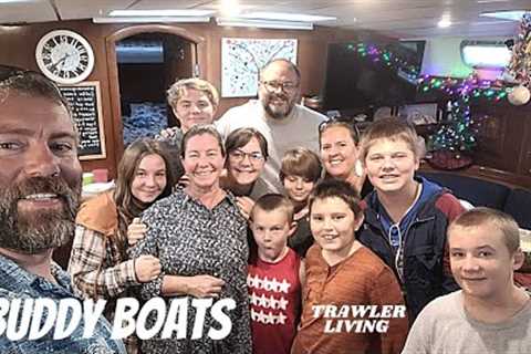 St. Augustine || Visiting Buddy Boatdls at Thanksgiving || Castillo De San Marcos || Boat Life