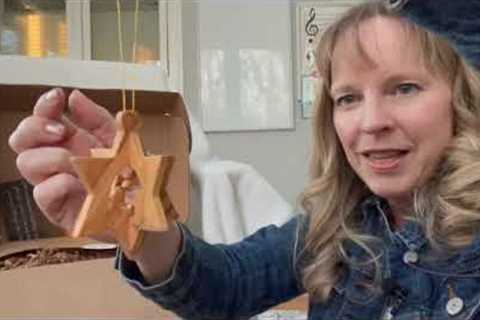 Artza Box Christmas Box 2022 unboxing  subscription box from Israel for the hard-to-buy-for person!