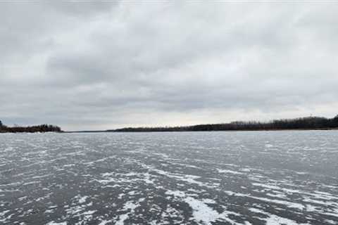 Let's Talk ICE FISHING @Lake of the Woods