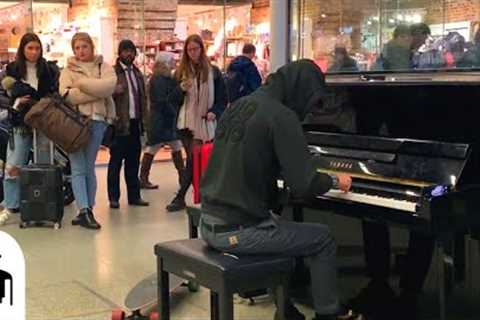 Skateboarder in hoodie amazes public with sublime piano music