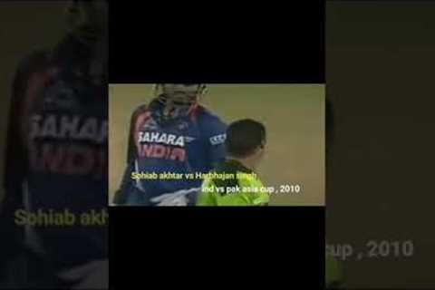 Shoaib akhtar vs harbhajan Singh fight in cricket#short