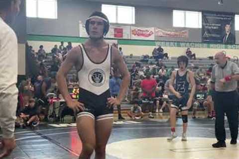 Last Second Takedown! Holy Cow Man! @AidenLogan #weekiwachee #duel #indiannation
