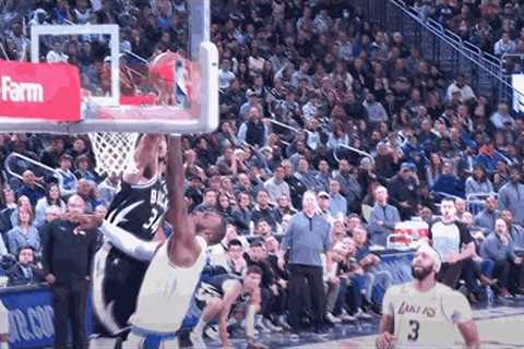 GIANNIS DESTROYS LEBRON AT THE RIM! THEN GOES BALLISTIC!