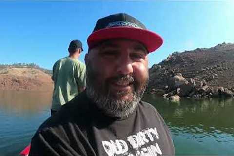 Jig Fishing Catching a Ton of Bass!!