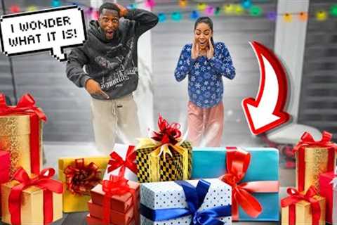 25 MYSTERY GIFTS ARRIVED AT OUR HOUSE! *Unboxing Reveal*