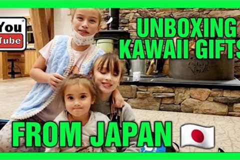 AMAZING CUTE GIRLS UNBOXING KAWAII GIFTS FROM JAPAN 🇯🇵 #japan #unboxing