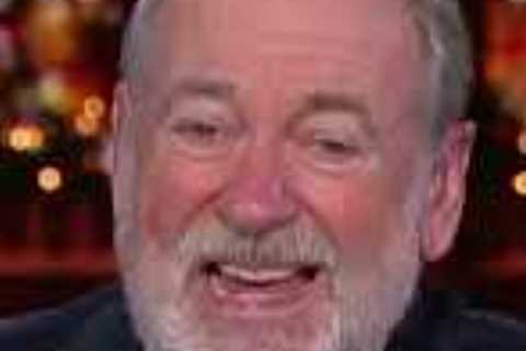 CENSORED By the White House... But Now It's OLD NEWS?? | Huckabee Shorts