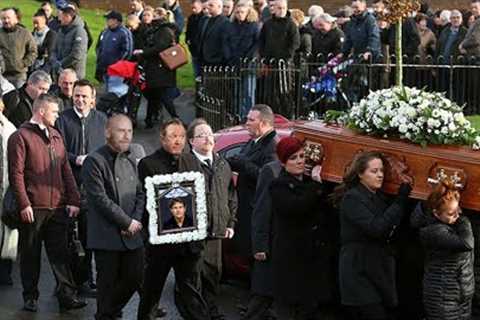At the funeral of Tom Cruise, John Travolta and Tim Allen and millions of fans burst into tears