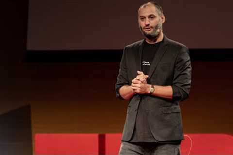 Legăturile invizibile care ne unesc vocile interioare | Omid Ghannadi | TEDxBaiaMare
