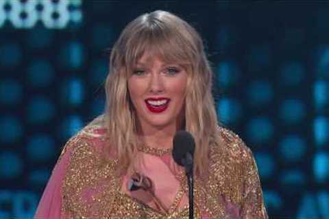 Taylor Swift wins the Artist of the Decade Award  I  AMAs 2019